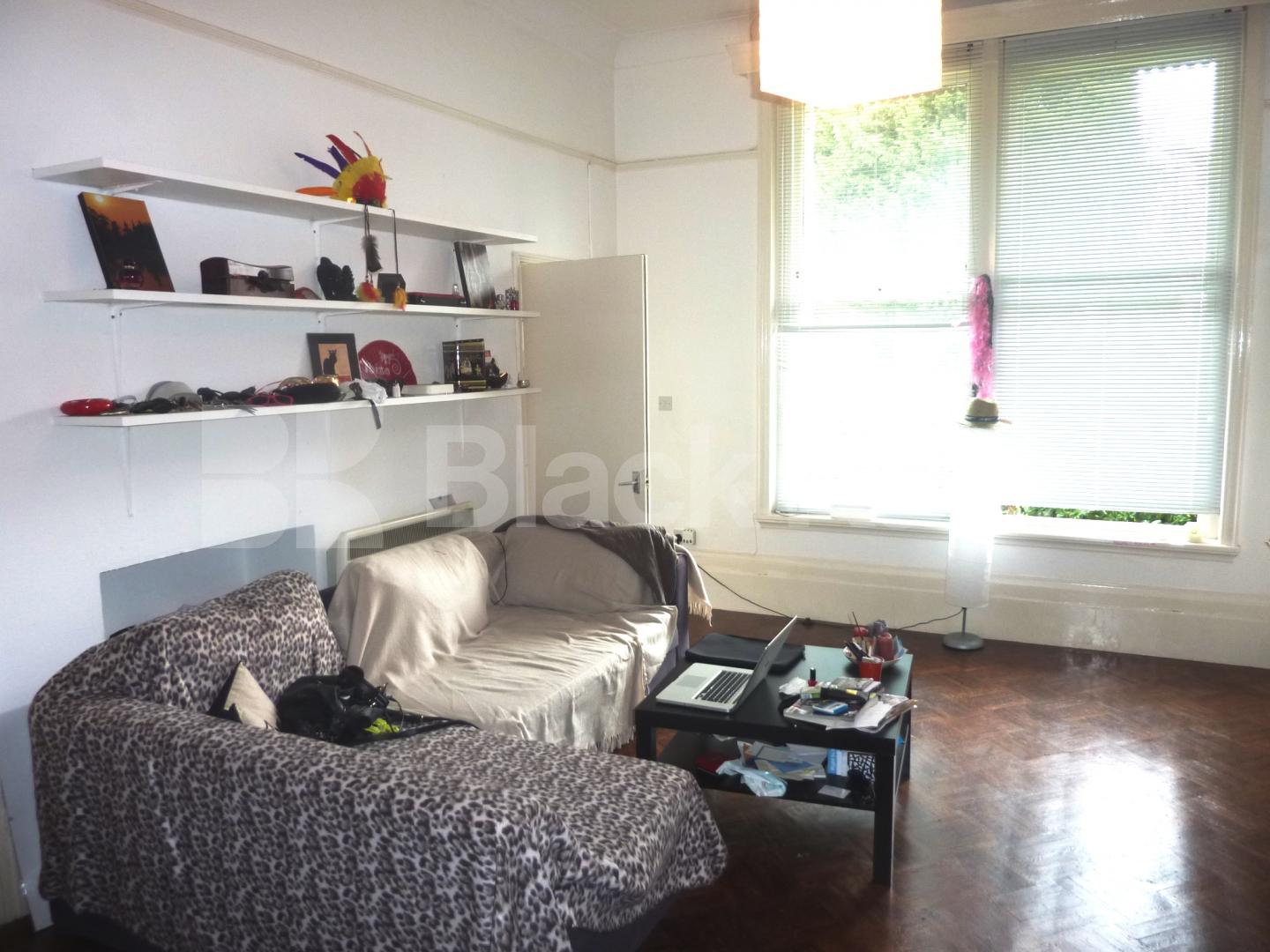 			NEW INSTRUCTION!, Studio Apartment, 1 bath, 1 reception Flat			 Carleton Road, TUFNELL PARK 